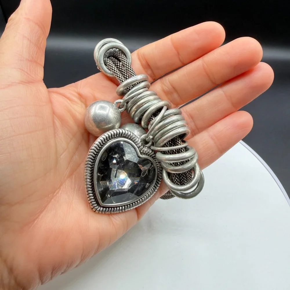 N/A bold silver